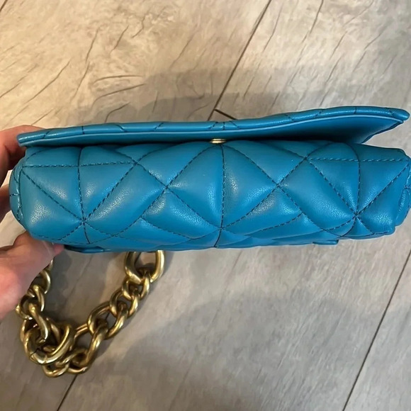 ZARA Quilted Chain Shoulder Bag - Picture 9 of 11
